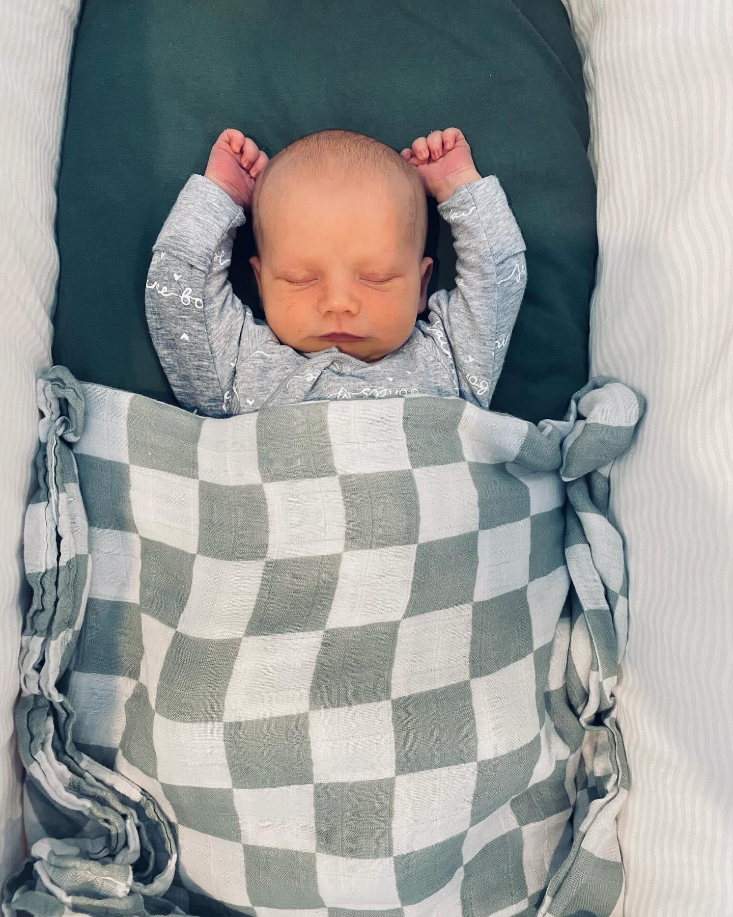 Bamboo/cotton wrap- tillie check