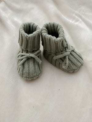 Ribbed Baby Booties - Sage