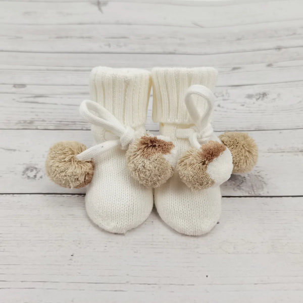 Pom pom beanie and bootie set - ivory