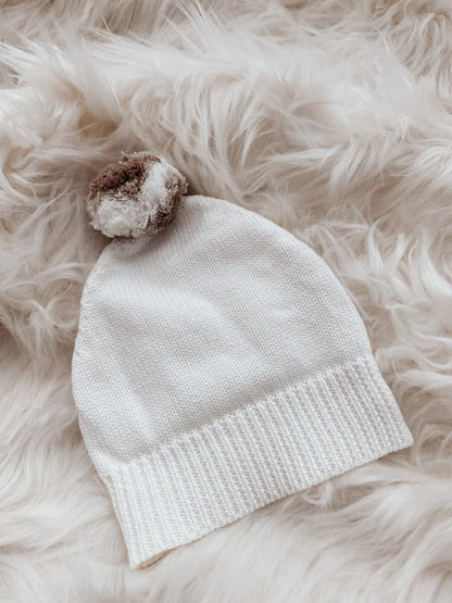 Pom pom beanie and bootie set - ivory