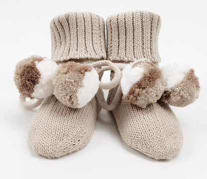 Pom pom beanie and bootie set - eggshell