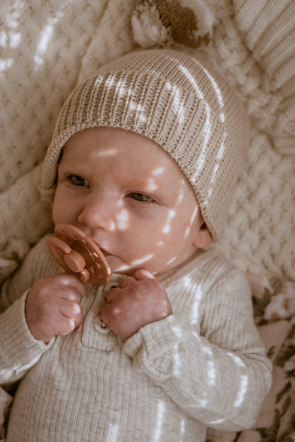 Pom pom beanie and bootie set - eggshell